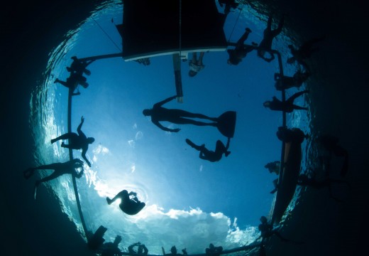 Vertical Blue 2012 : Le Dean’s Blue Hole dans la légende