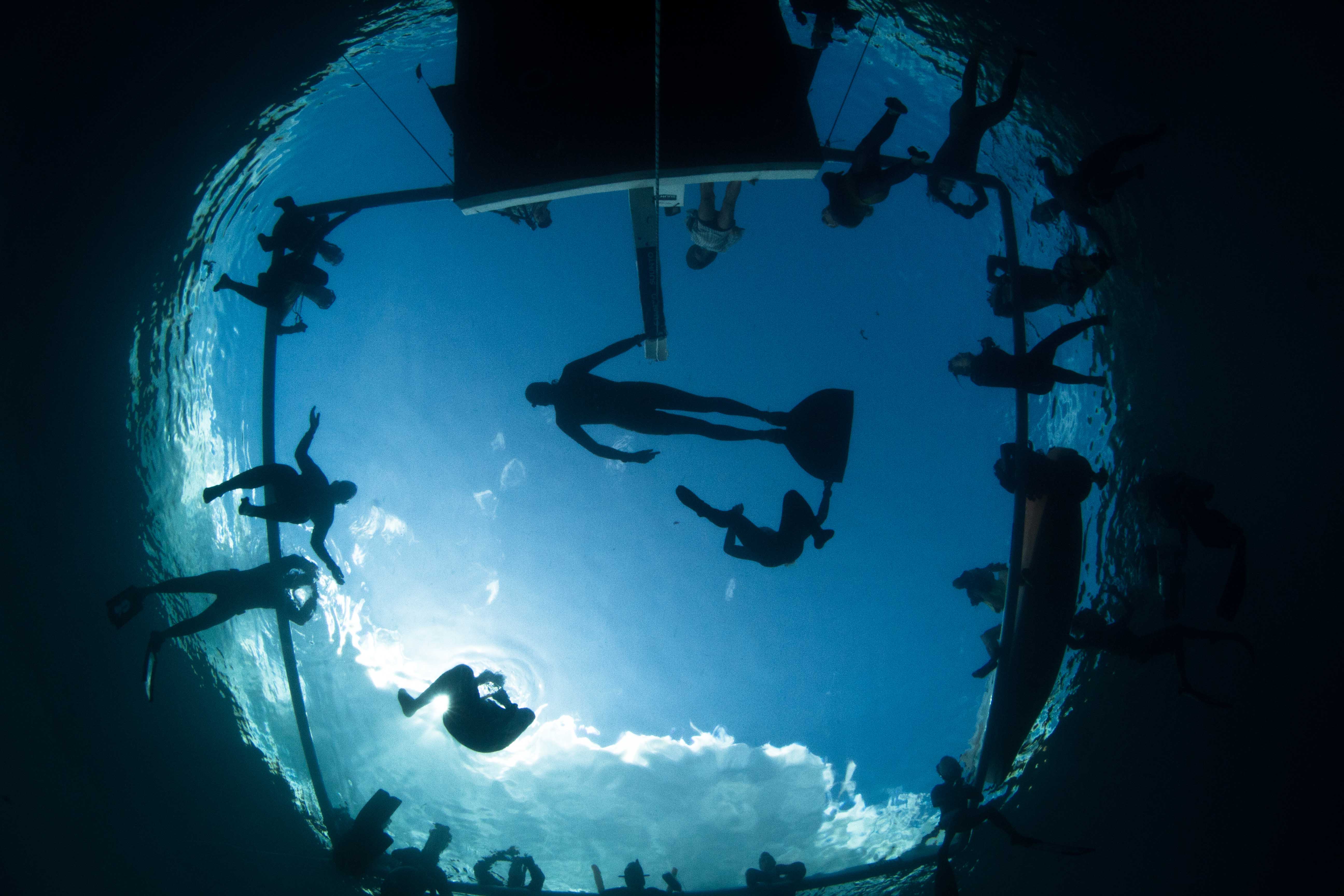 Rémy Dubern dans le Dean's Blue Hole
photo : Igor Liberti