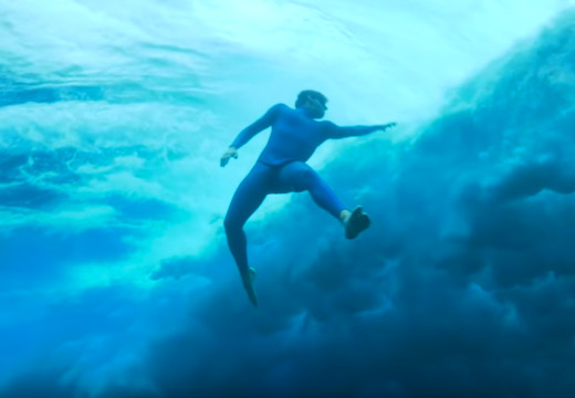 [VIDEO] « Below » sous la vague avec Arnaud Jerald